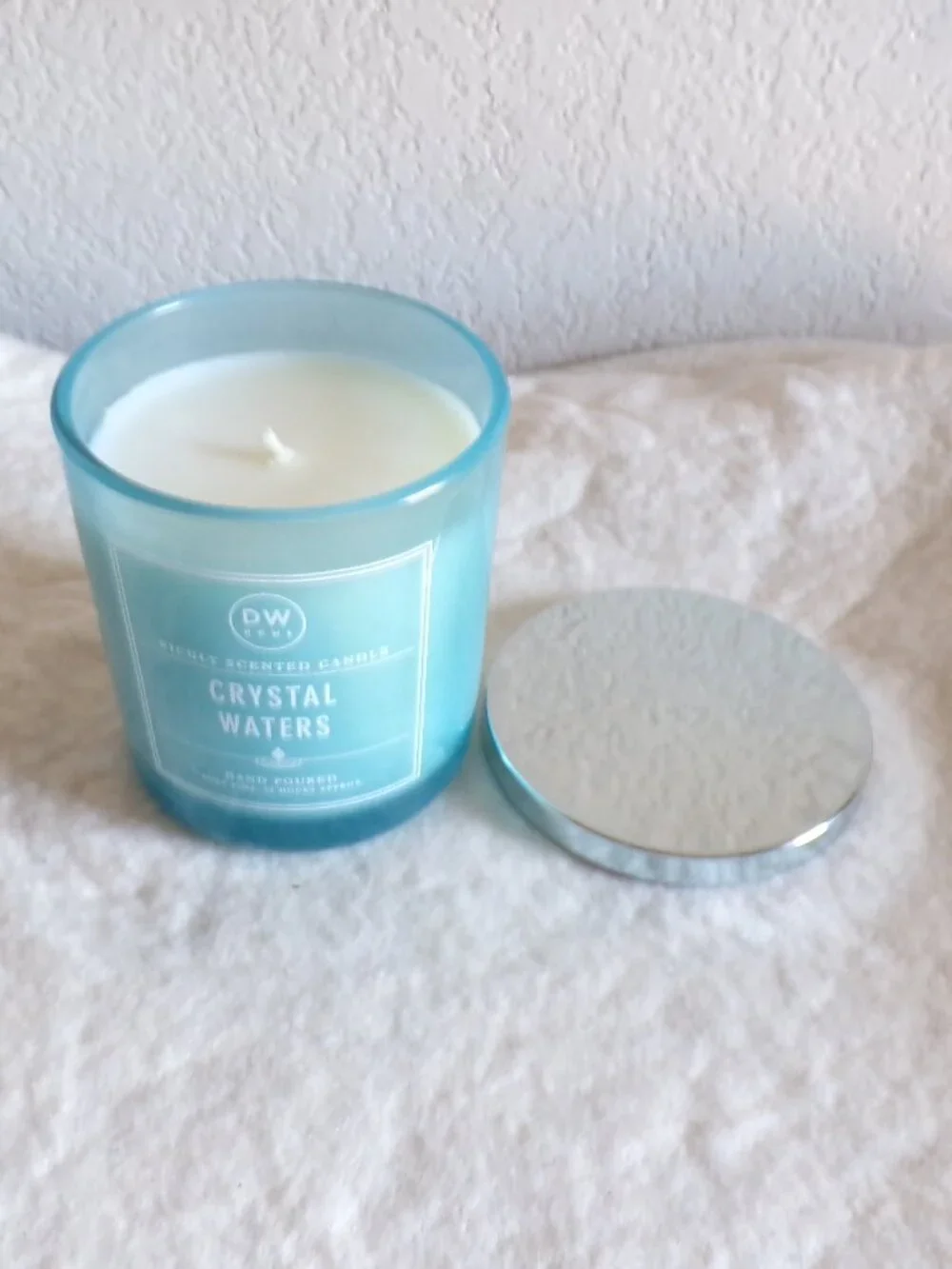 DW Home Candle Crystal Waters Glass Jar with Metal Lid New Appr 33 Hour Burn